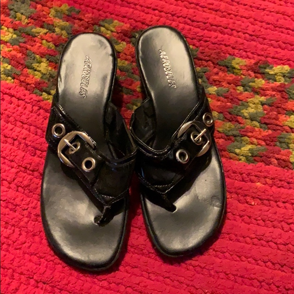 Aerosoles black buckled sandals